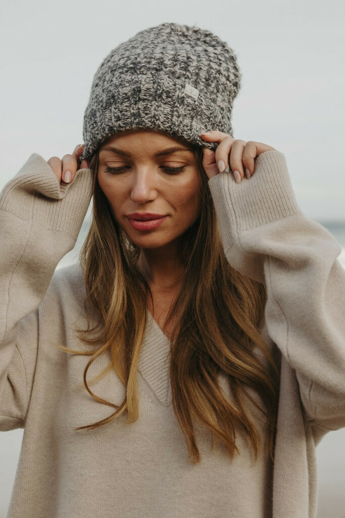 Talamaya Dreams Beanie Noir x Wheat