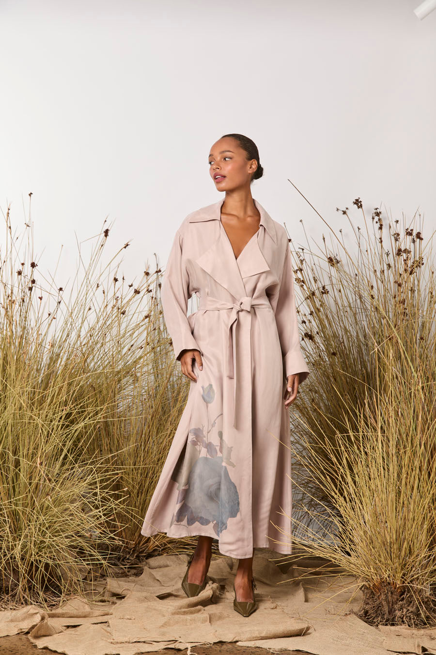 Maud Dainty Pink Roses Morse Coat