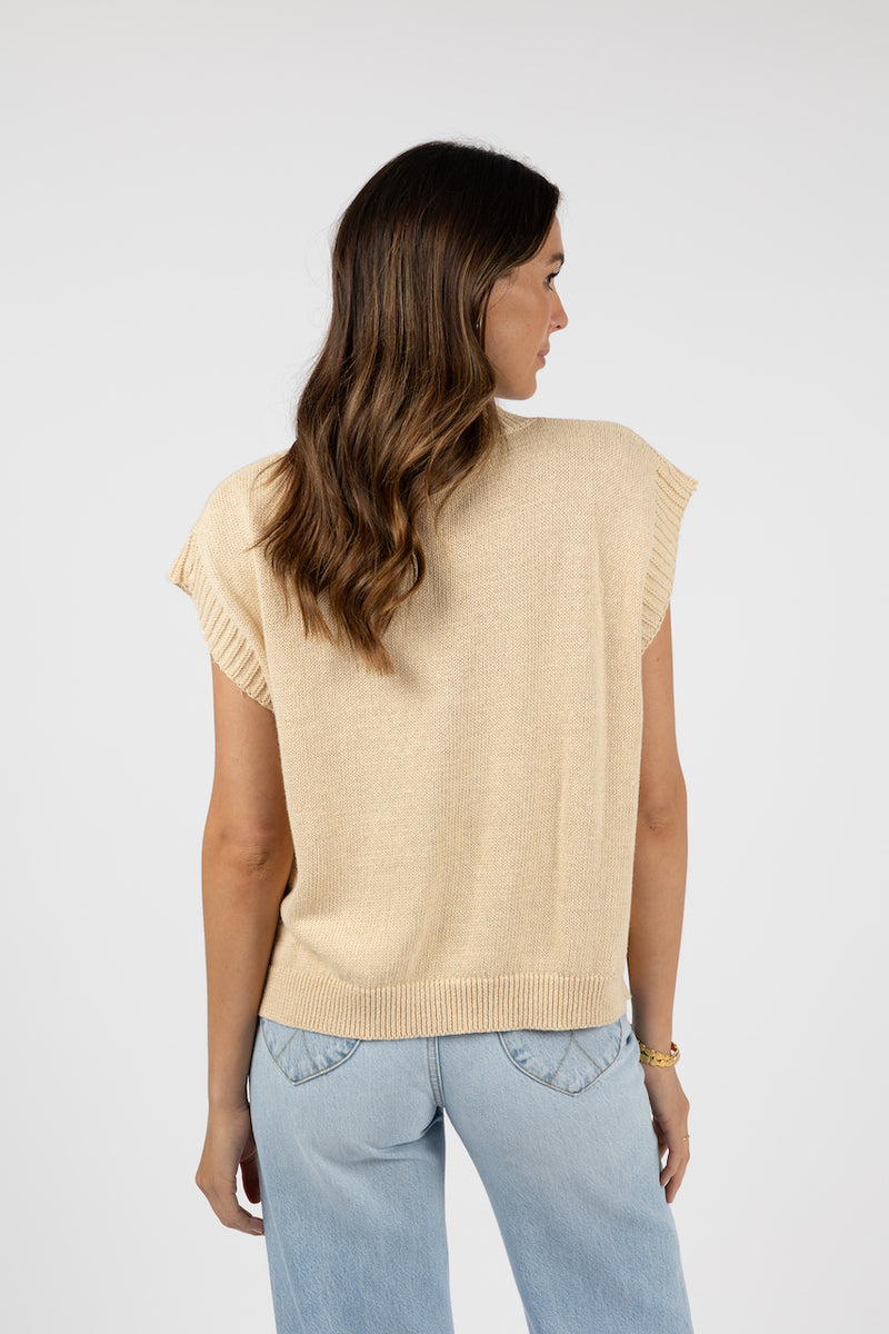 Humidity Aster Top