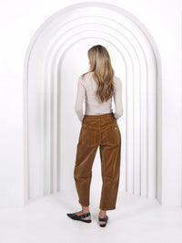 Leo Barrel Jeans