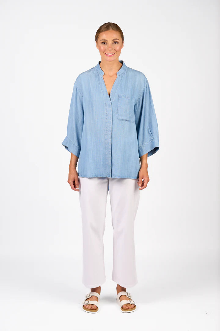 Knewe Holiday Shirt