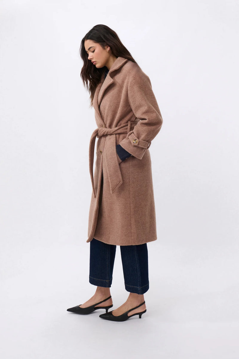 Kireina Jasmine Coat Milk Chocolate
