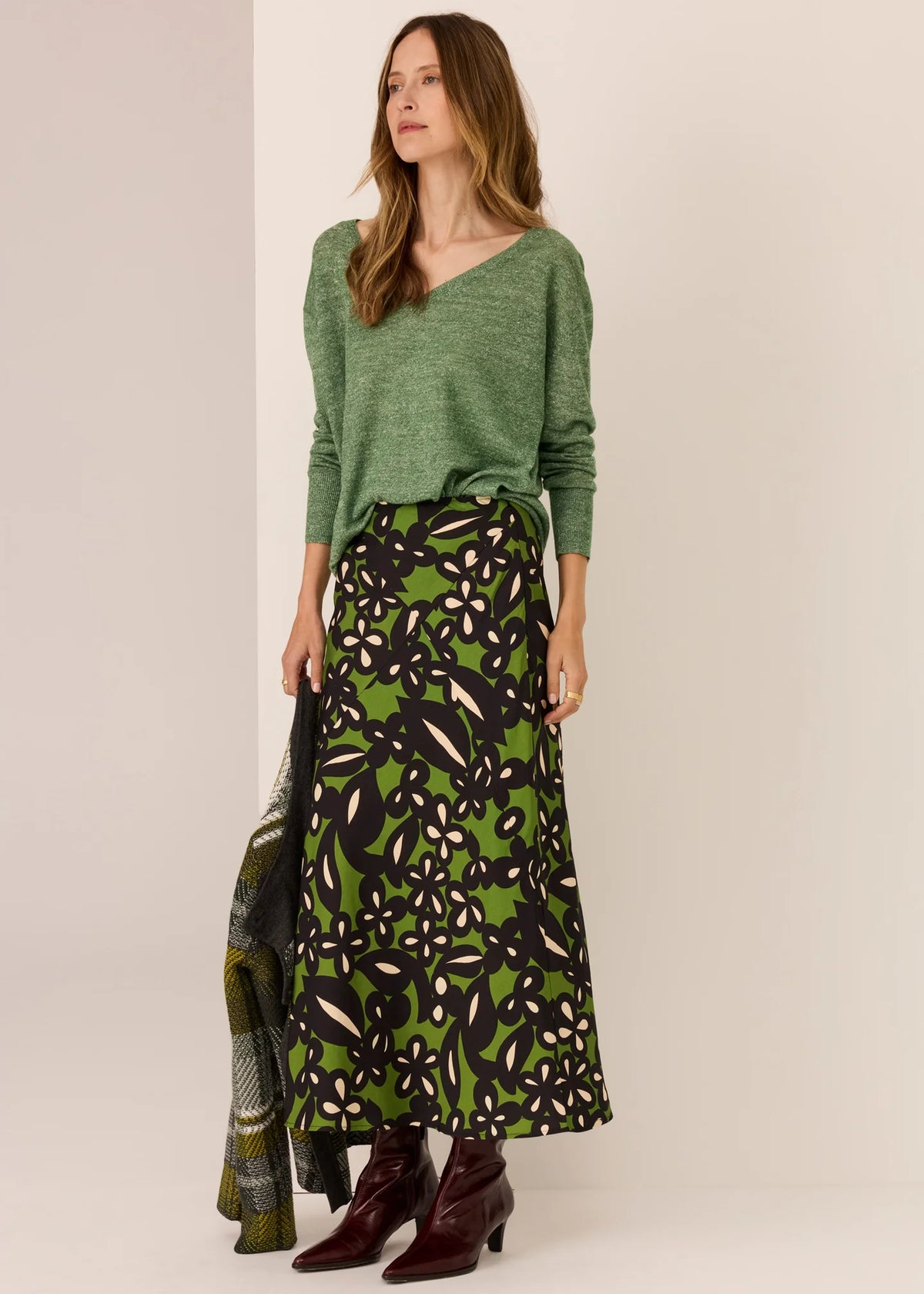 Pol Vaun V Neck Knit Green