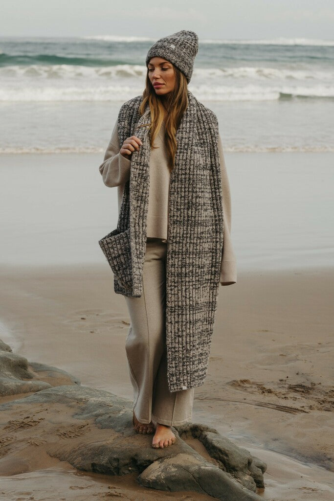 Dreams Rib Twist Scarf Noir x Wheat