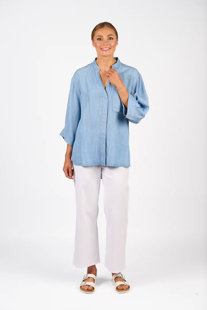 Knewe Holiday Shirt