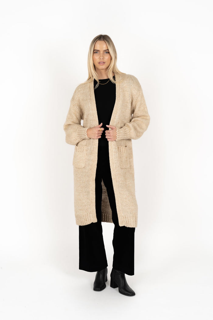 Humidity Angelica Cardi Wheat