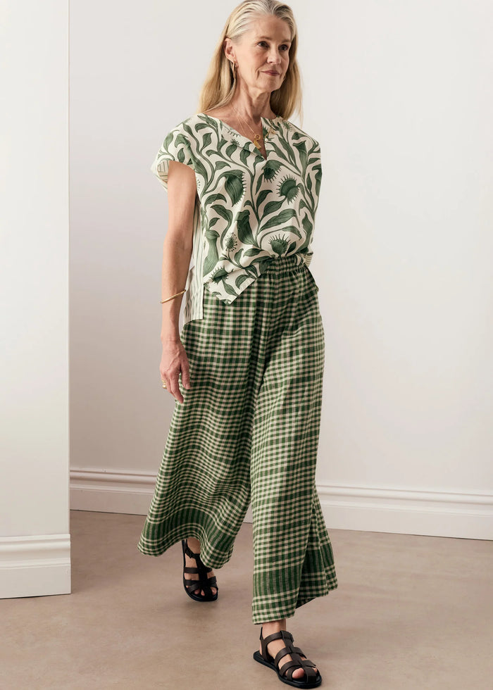 Pol Botanica Top w Contrast Back