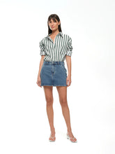 Load image into Gallery viewer, Jac + Mooki Everyday Shirt Stripe