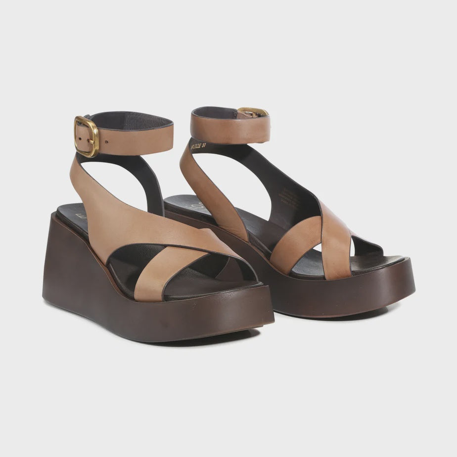 Eos Arielle Sandal Pecan Leather