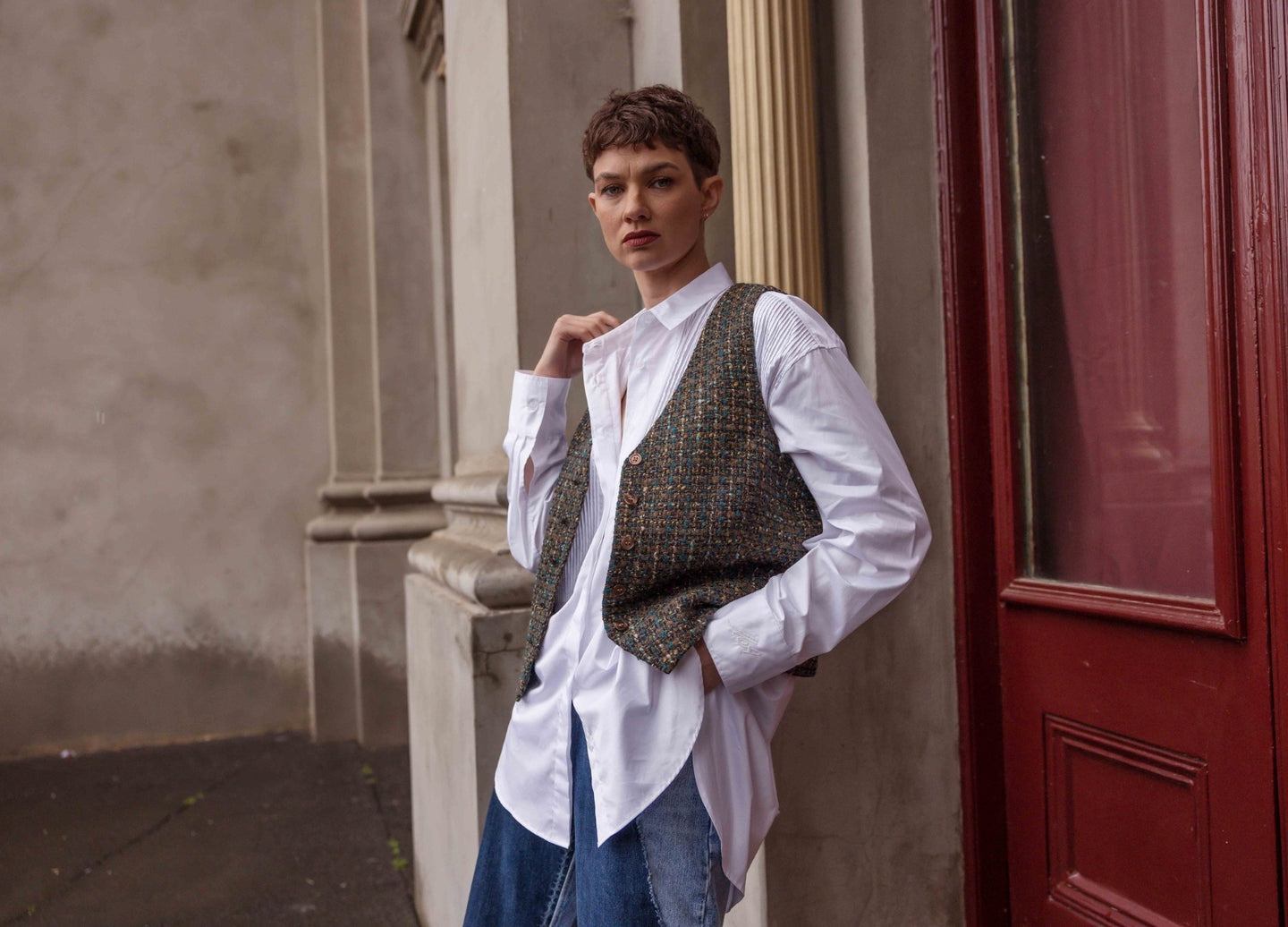 Maud Dainty Bobby Pin Shirt