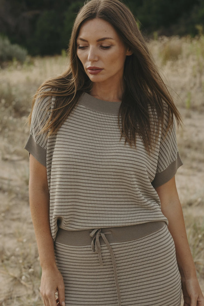 Talamaya Lattice Short sleeve Pullover