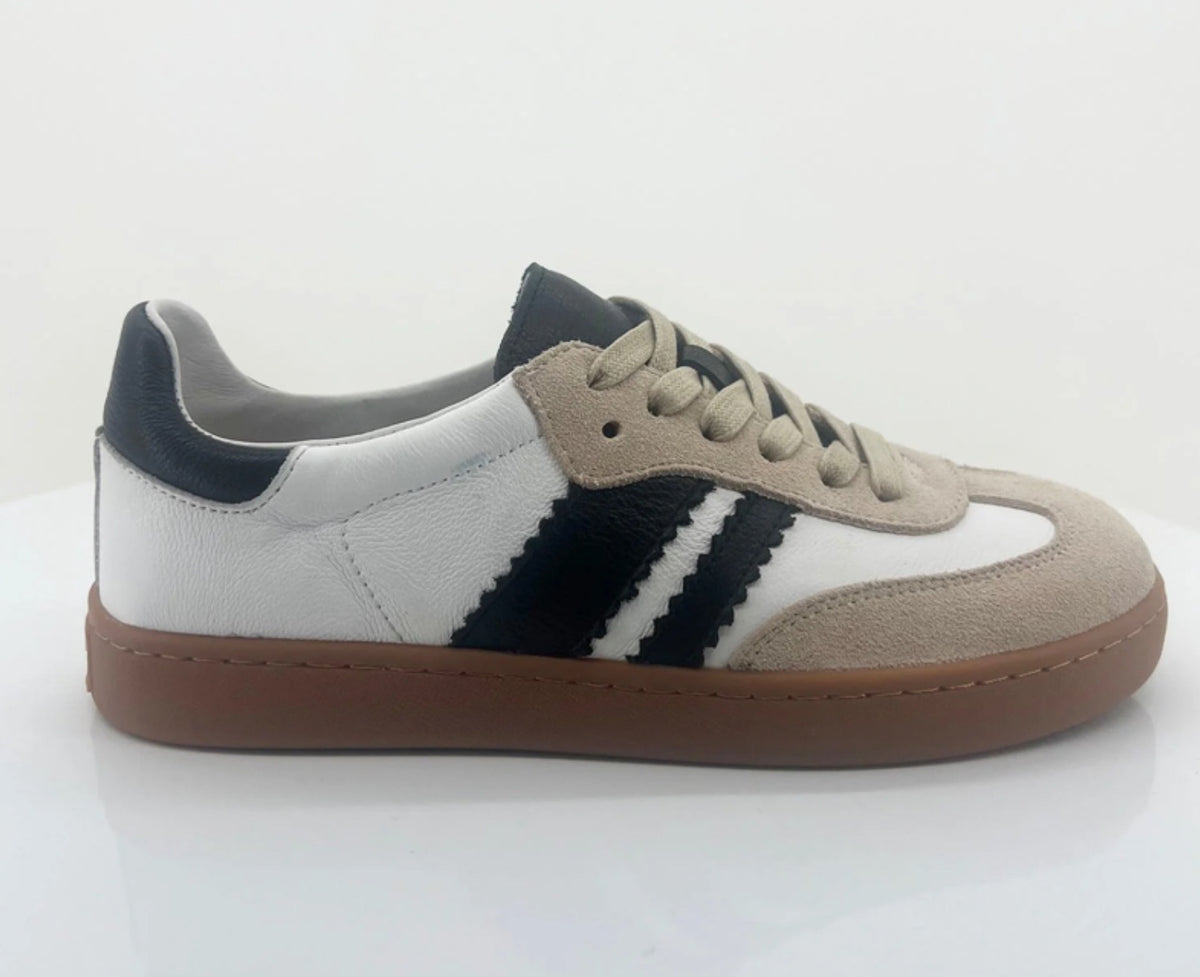 Django & Juliette Hanni Sneaker
