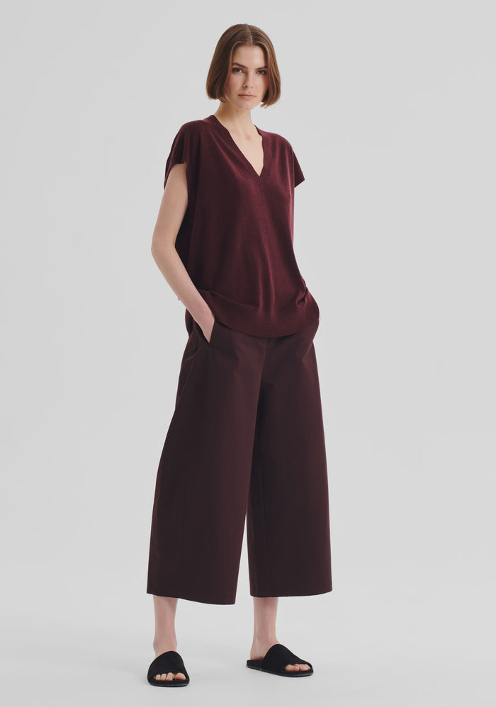 Morrison Oxford Knit Vest Pinot