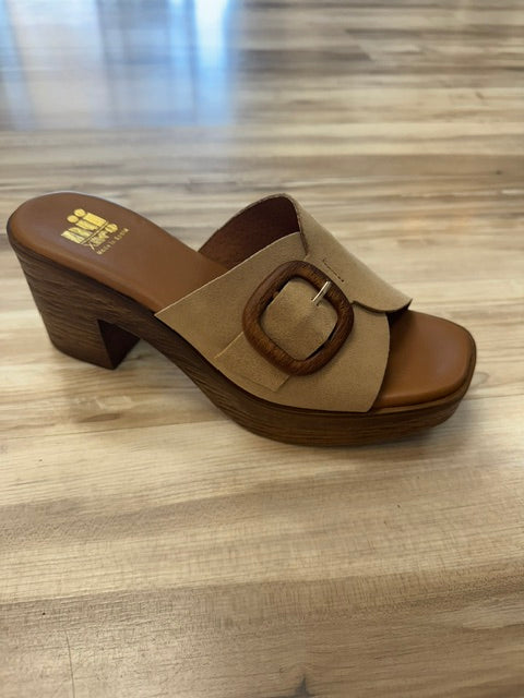 Nu by Neo Quirina Platform Slip on Sandal