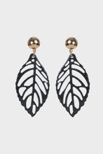 Load image into Gallery viewer, Eb &amp; Ive Esk Leaf Earring