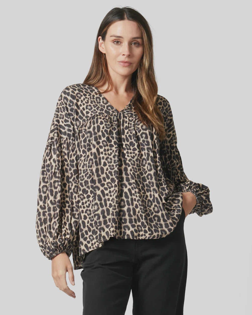 Walnut Vail Top Leopard