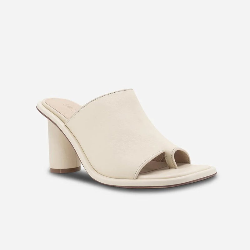 SolSana Dune Mule Off White