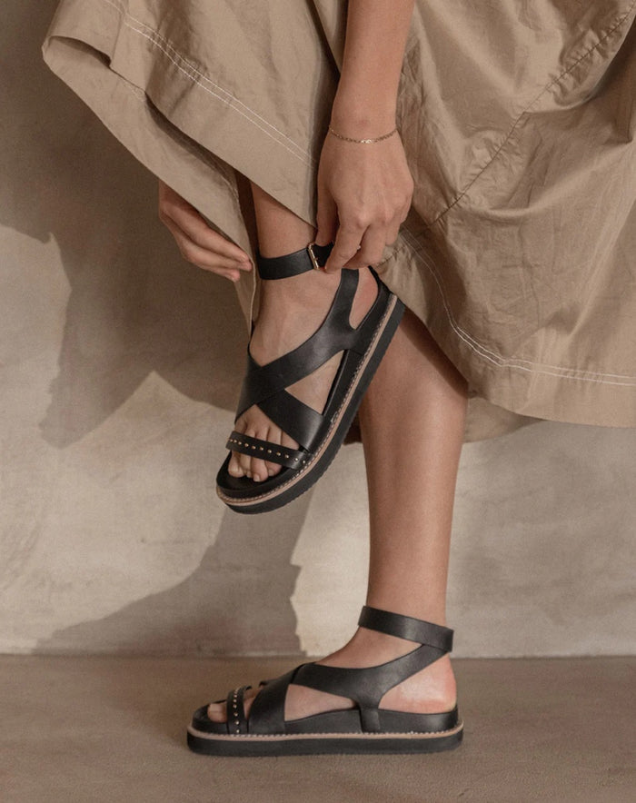 Walnut Pilar Leather Sandal