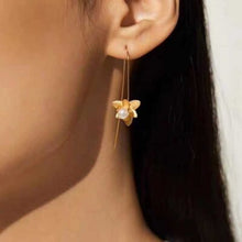 Load image into Gallery viewer, YiSu Design Cymbidium Hook Earrings