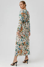 Load image into Gallery viewer, Kinney Sienna Wrap Dress  Vintage Floral