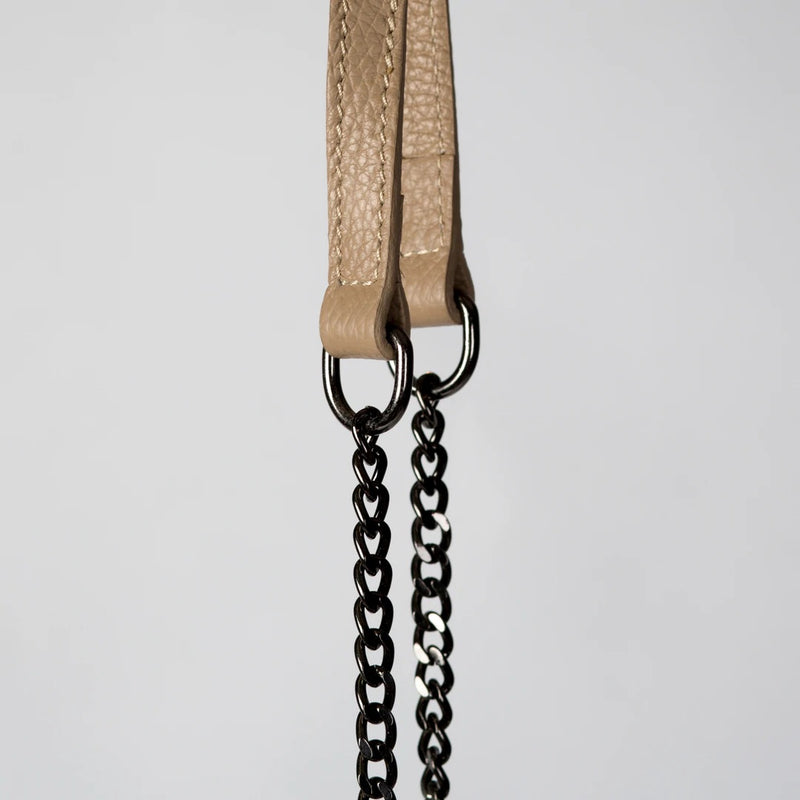 Vestirsi Pebbled Leather Chain Strap