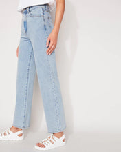 Load image into Gallery viewer, Jac + Mooki Essential Crop Wide Leg Jean