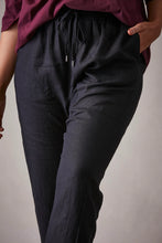 Load image into Gallery viewer, Eb &amp; Ive Capella Pant
