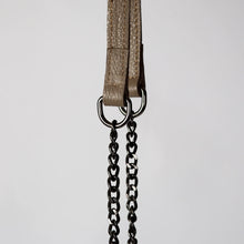 Load image into Gallery viewer, Vestirsi Pebbled Leather Chain Strap